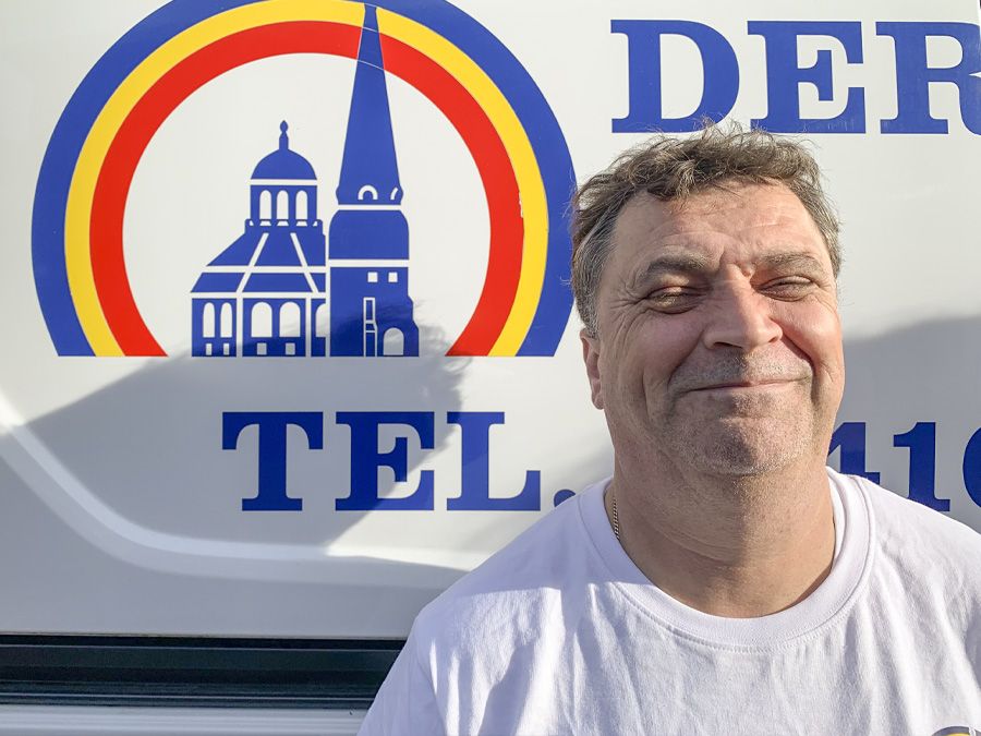 Der Rellinger Maler Levent Aric Das sind wir Team Kay Fahrland